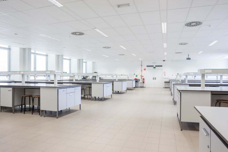 UV Sterilizable Wall Surfaces for Laboratory Facilities